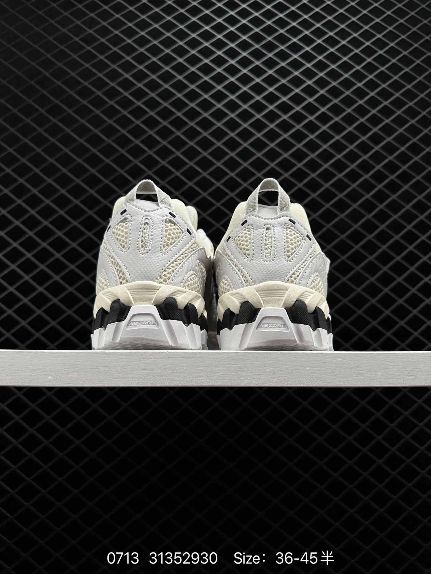 New Balance   ML610TBA